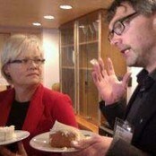 Bersvend Salbu og Kristin Halvorsen (Foto: Arne Trolldalen/NRK) Bersvend Salbu og Kristin Halvorsen (Foto: Arne Trolldalen/NRK)