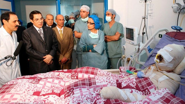 Zine El Abidine Ben Ali og Mohamed Bouazizi (Ap) Zine El Abidine Ben Ali og Mohamed Bouazizi (Ap)