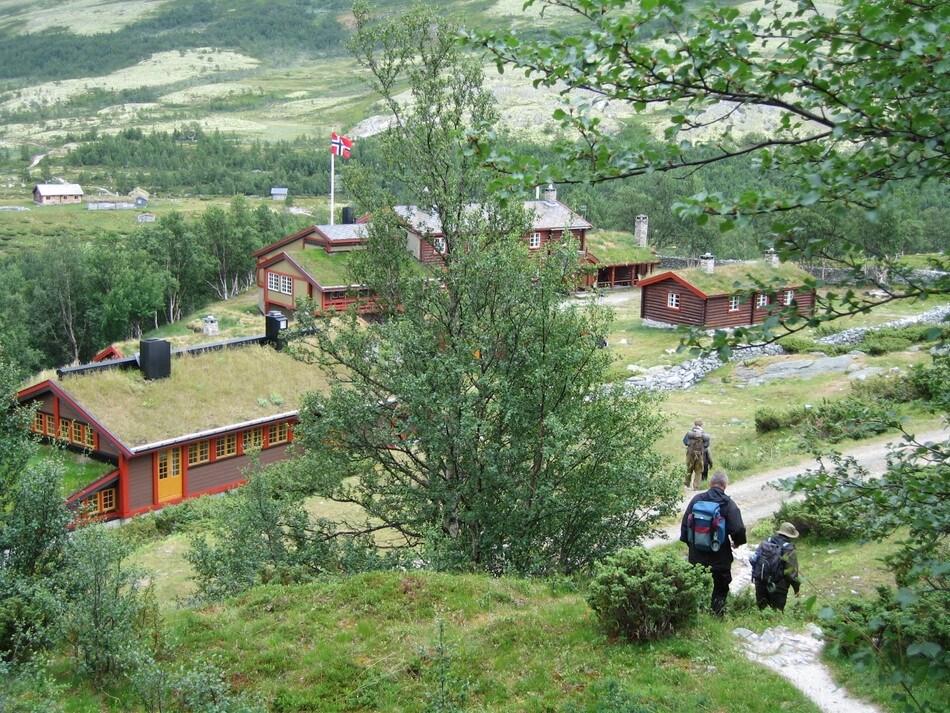 På veg ned mot Bjørnhollia