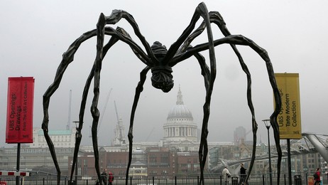 Louise Bourgeois (Foto: NATHAN STRANGE/Ap) Louise Bourgeois (Foto: NATHAN STRANGE/Ap)