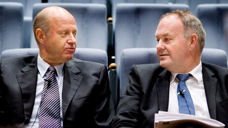 Jørgen Ole Haslestad (t.v.) og CFO Hallgeir Storvik (Foto: Roald, Berit/Scanpix) Jørgen Ole Haslestad (t.v.) og CFO Hallgeir Storvik (Foto: Roald, Berit/Scanpix)