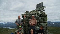 Samlet på toppen av Ustetind