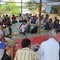 Forest Peoples Programme-representanter møter Batin Sembilan-folket i Indonesia for å snakke om palmeoljeplantasjer.