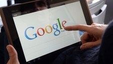 google og nettbrett (Foto: DAMIEN MEYER/Afp) google og nettbrett (Foto: DAMIEN MEYER/Afp)