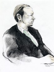 Tegning av Anders Behring Breivik (Foto: Esther Maria Bjørneboe (rettstegning)) Tegning av Anders Behring Breivik (Foto: Esther Maria Bjørneboe (rettstegning))