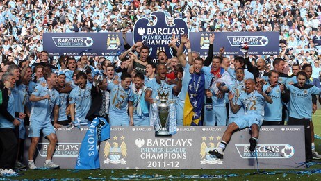 Manchester City med trofe (Foto: CLINT HUGHES/Ap) Manchester City med trofe (Foto: CLINT HUGHES/Ap)