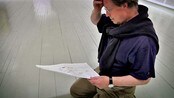 Rickhard klar for utstilling - En av Norges fremste samtidskunstere gjør seg klar for sommerens utstilling på Bomuldsfabriken i Arendal.