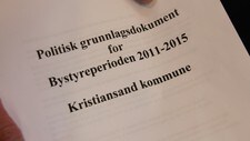 Politisk grunnlagsdokument (Foto: Svein Sundsdal/NRK) Politisk grunnlagsdokument (Foto: Svein Sundsdal/NRK)