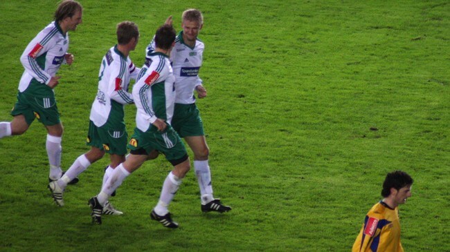 HamKam-jubel (Foto: Marius Huse/NRK) HamKam-jubel (Foto: Marius Huse/NRK)