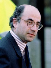 Brian Leveson (Foto: SIMON KREITEM/Reuters) Brian Leveson (Foto: SIMON KREITEM/Reuters)