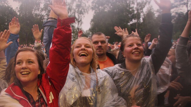 Eline Biehe, Hanna Nerli Pettersen, Kamilla Dyrstad Andersen (Foto: Aina Rødal/NRK)