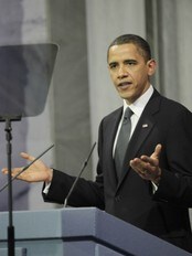 Barack Obama taler i Oslo Rådhus (Scanpix)