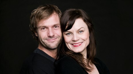 Lars (Espen Reboli Bjerke) og Rakel (Rebekka Karijord) (Foto: Evy Andersen/NRK)