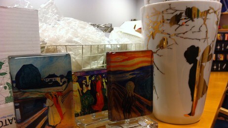 Noe av beslaget som ble gjort i hjemmet til 35-åringen (Foto: Vegar Erstad/NRK) Noe av beslaget som ble gjort i hjemmet til 35-åringen (Foto: Vegar Erstad/NRK)