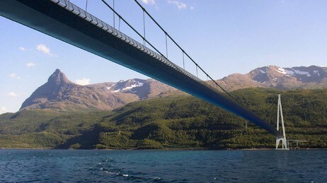 Modell av Hålogalandsbrua (Foto: Illustrasjon: Cowi AS/Statens vegvesen)