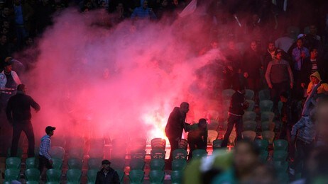 Opptøyer egyptisk fotballkamp (Foto: -/Afp) Opptøyer egyptisk fotballkamp (Foto: -/Afp)