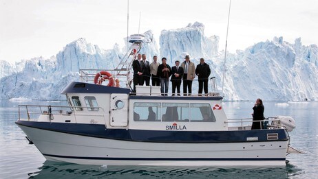 Ministre på isbre-sightseeing i Ilussat på Grønland (Foto: BENT PETERSEN/AP)