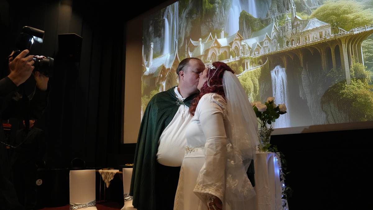 Popkorn og Temu-varer: Sa «ja» til kvarandre i kinomørket