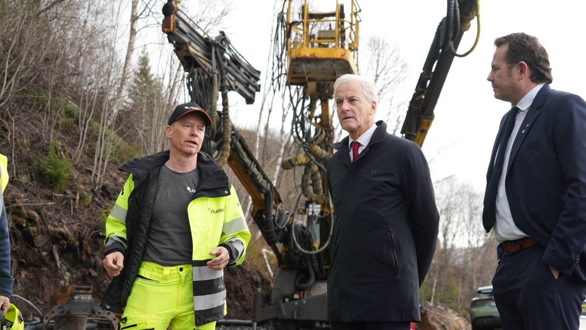 Støre besøkte «løvens hule» 1. mai: – Vi følger veldig tett opp