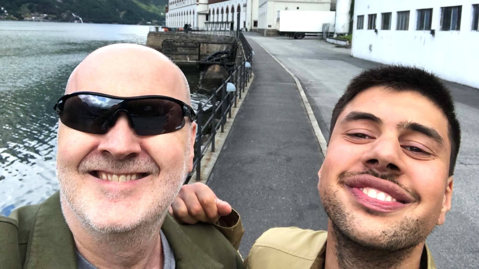 Sander Wåge og faren på bilferie