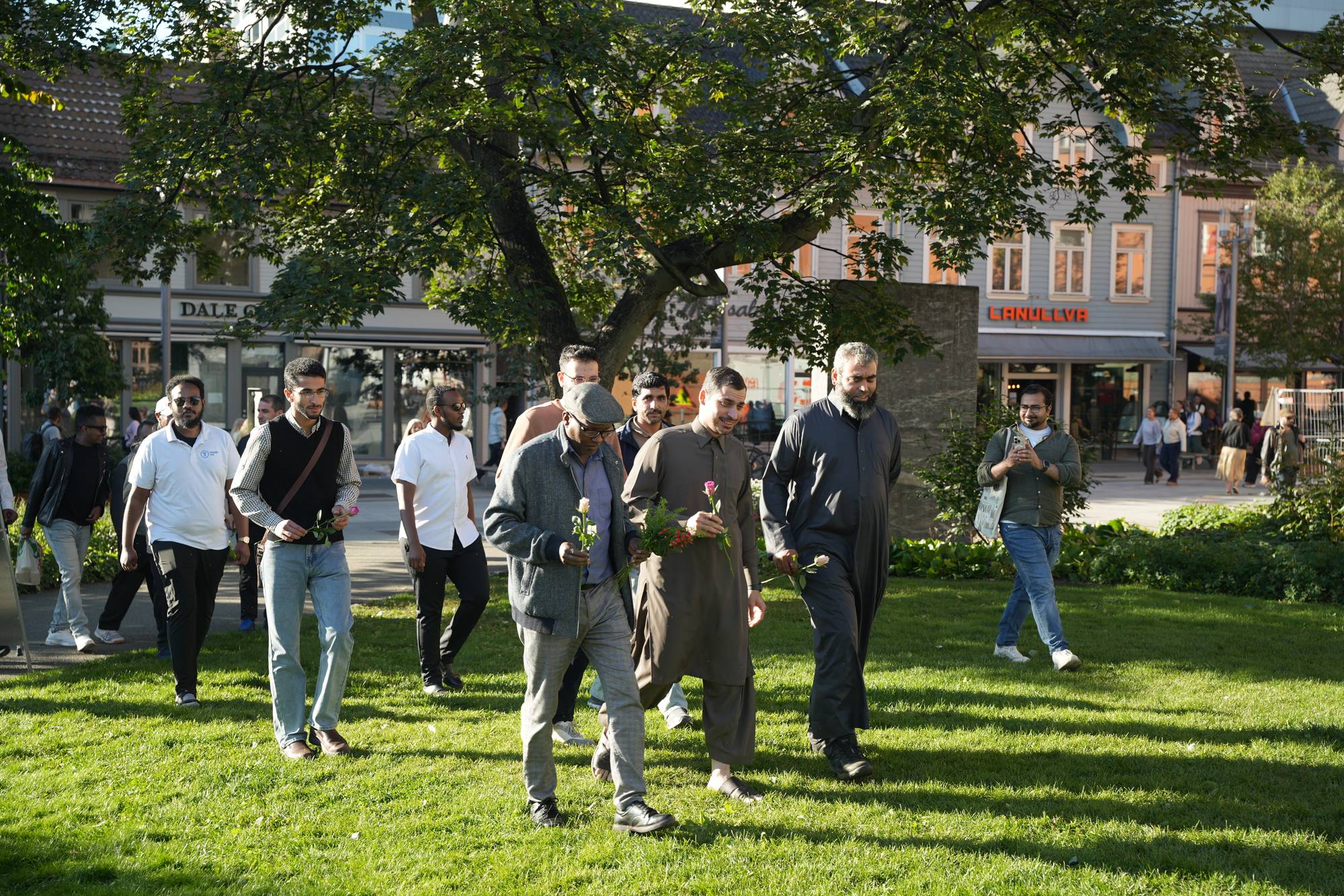 Minnes kong Harald i domkirkeparken i Tromsø