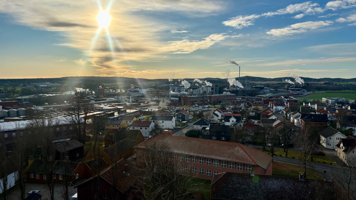 Regjeringen vil ha ti års flyttenekt for flyktninger