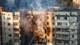 Reuters Boligblokk i Kyiv angrepet brenner
