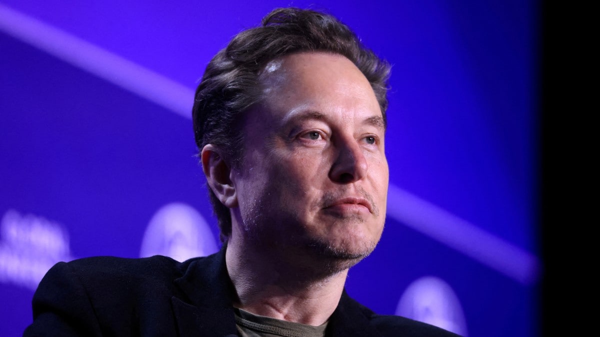 Elon Musk truer med å forby Apple-produkter for sine ansatte