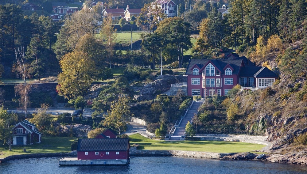 Eiendommen til den mediesky kraftspekulanten Einar Aas i Grimstad