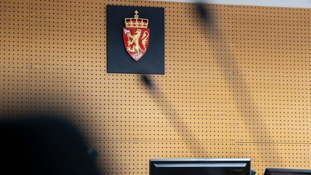 Dømt til mer enn fem års fengsel for å lenke samboeren fast med kjetting i to døgn
