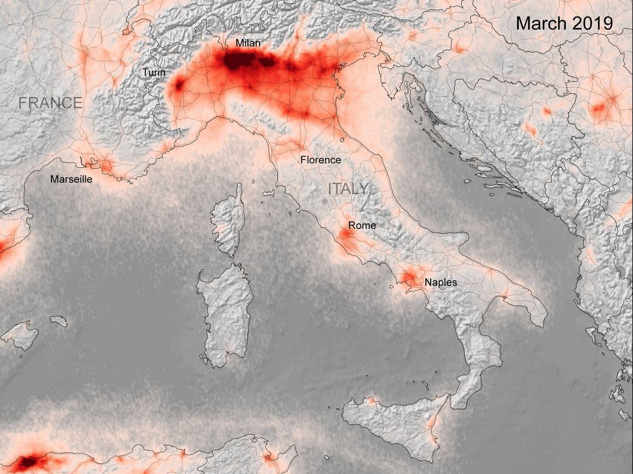 Kart fra ESA som viser konsentrasjonen av NOx-gasser i Italia i mars 2019. 