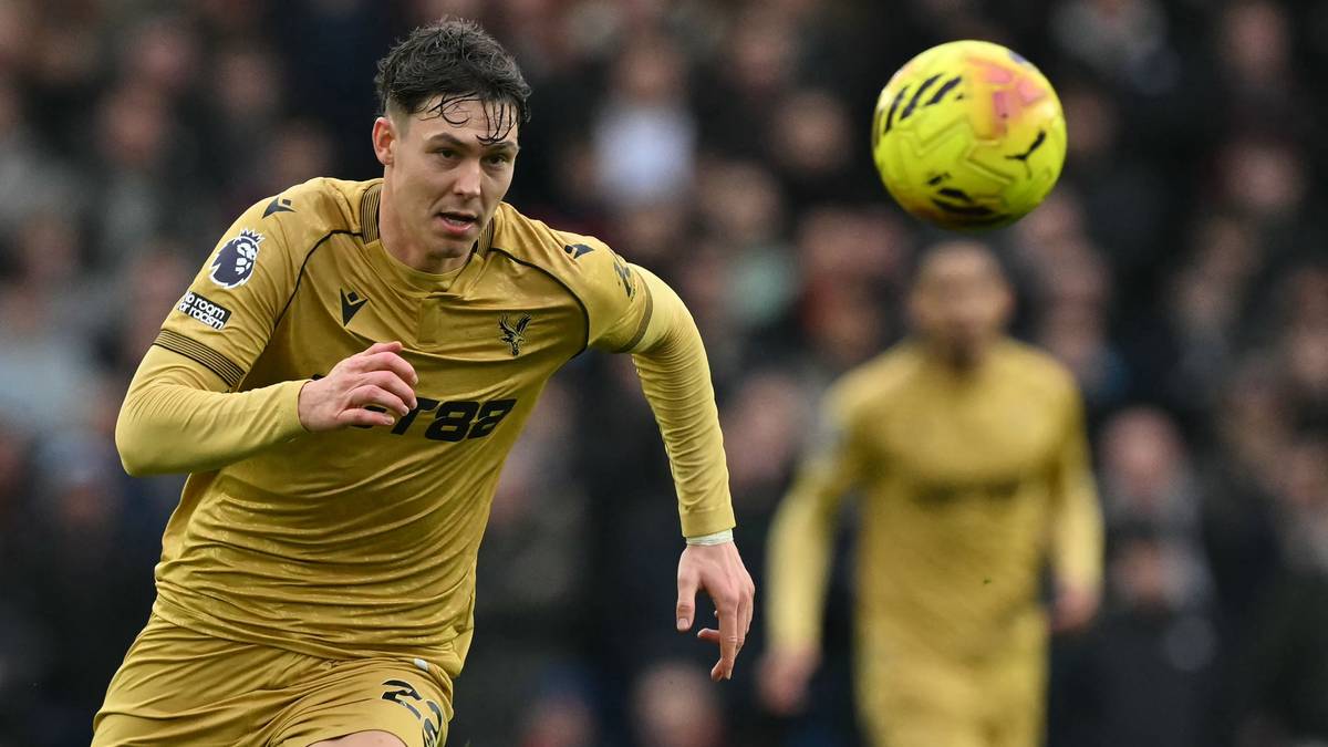 Strand Larsen målløs i Crystal Palace-debuten