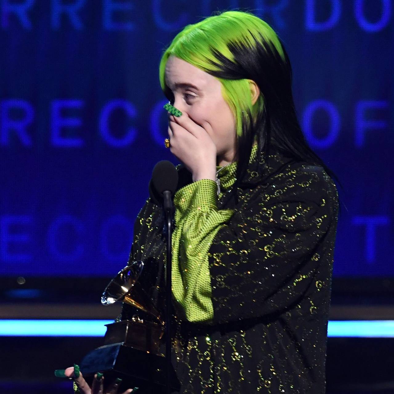 Billie Eilish vinner Record of the Year award