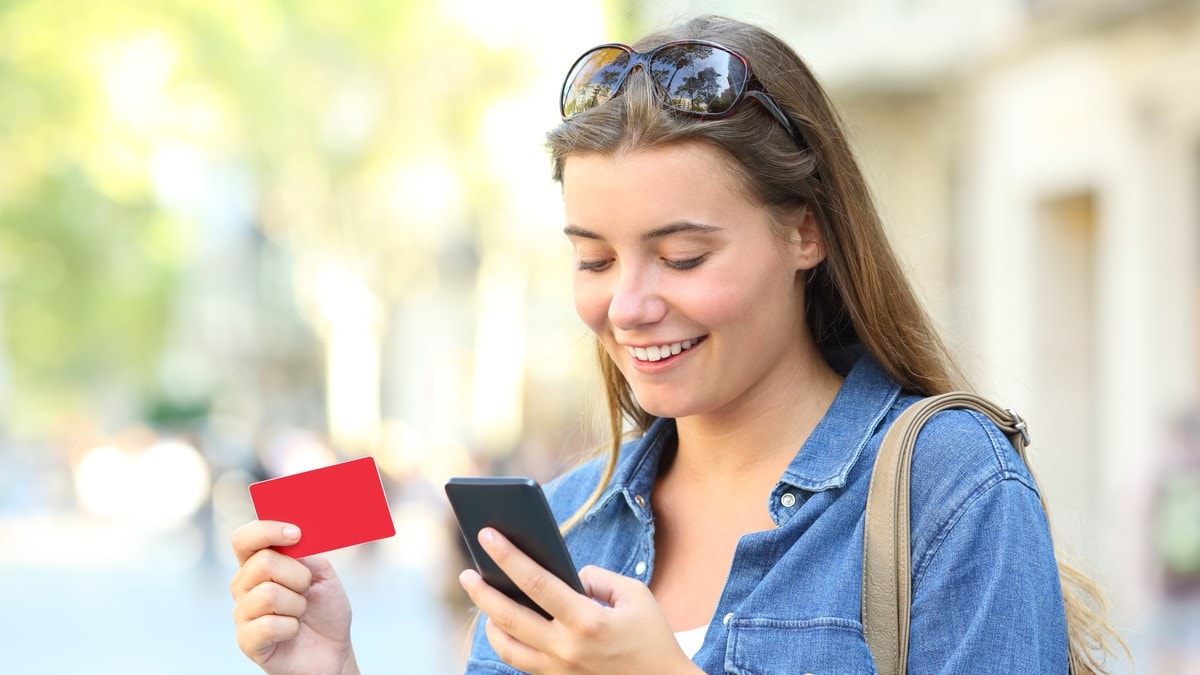 Fra mynter til kredittkort