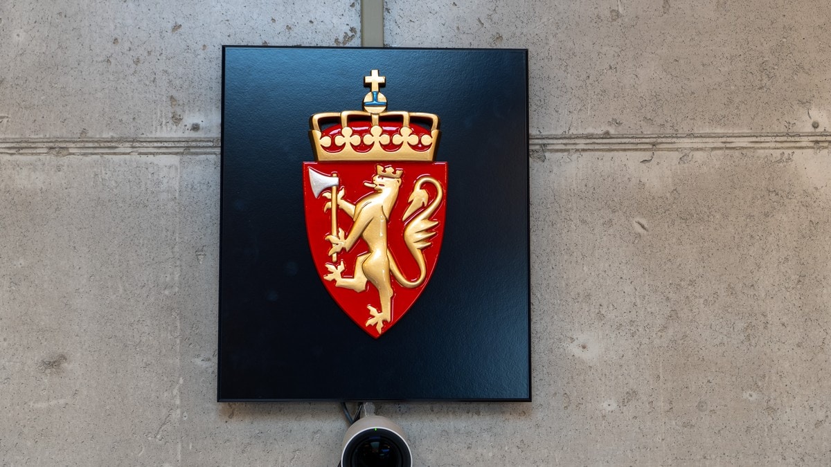 Grunnskolelærer fengslet: Siktet for voldtekt av barn