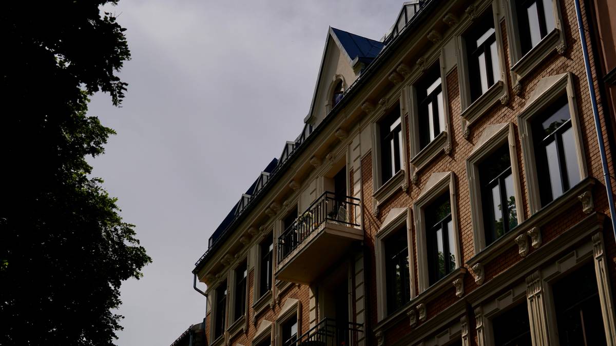 Kilder til NRK: Tredobler botiden for å selge skattefritt