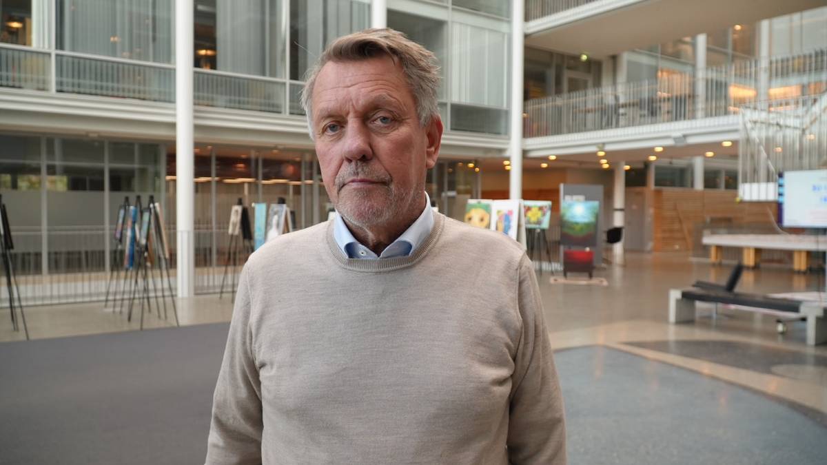 Møter samferdselsministeren etter dødsulykken på E8