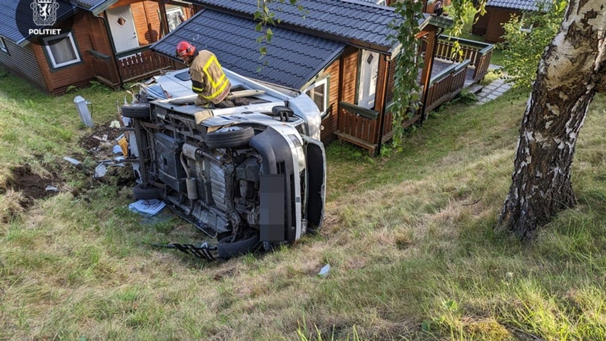 Bobil kjørte av veien i Geiranger: Ingen alvorlig skadd
