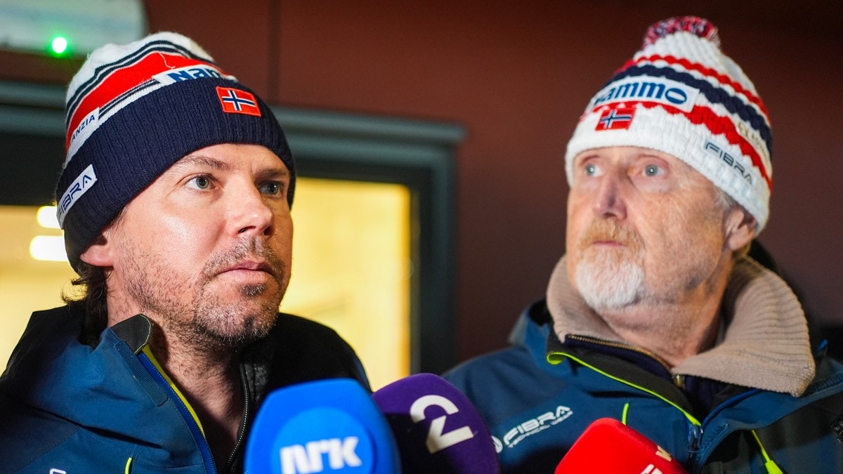 Hopplandslaget møter pressen etter skandalerenn i ski-VM