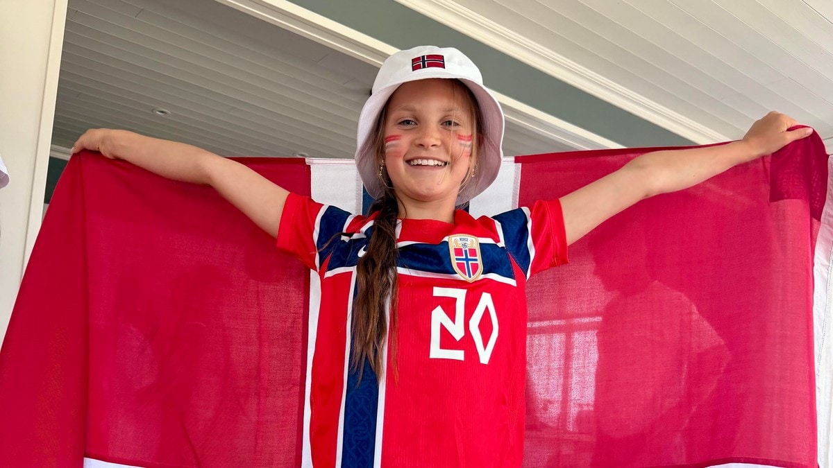Sophia (11) er stemmen som trøster Norge: – Det hadde jeg aldri trodd