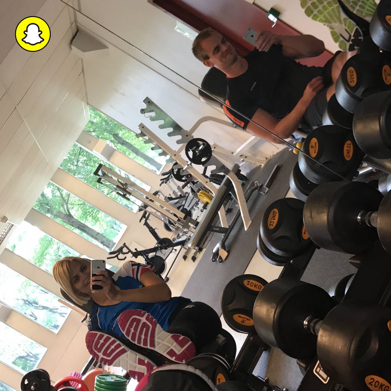 Berit Skralthaug og ektemannen på trening