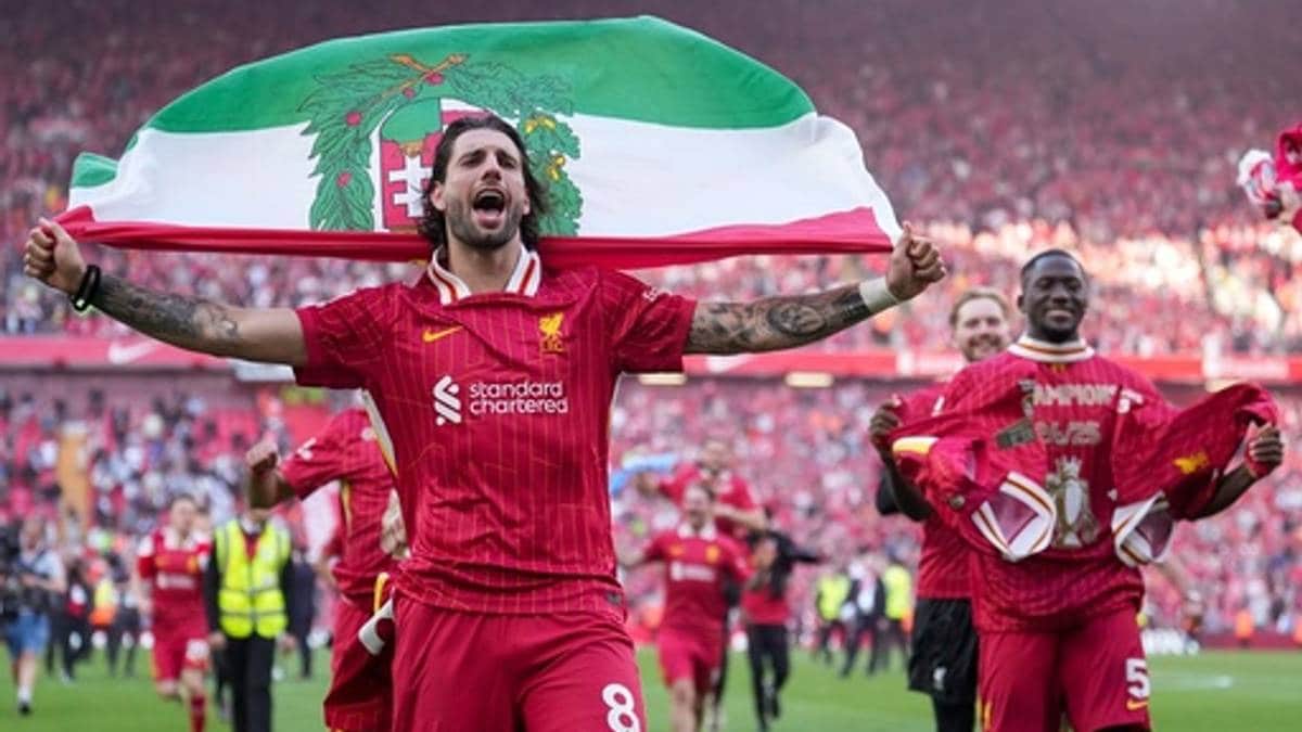 Liverpool-stjerne om Wirtz-frykten: – Gir ikke opp plassen min