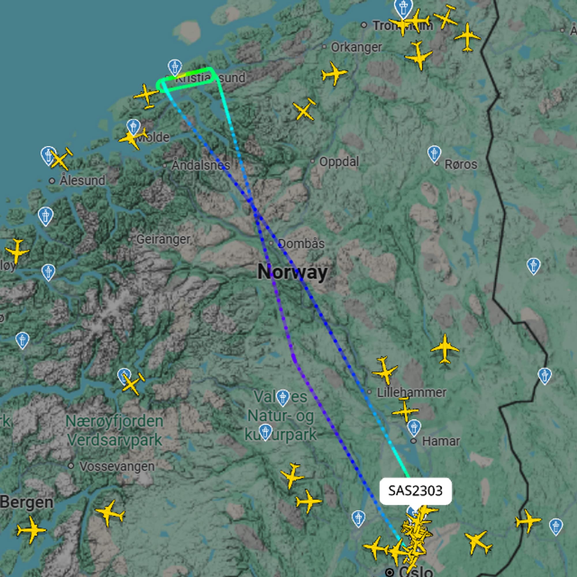 SAS-fly måtte snu Oslo Kristiansund
