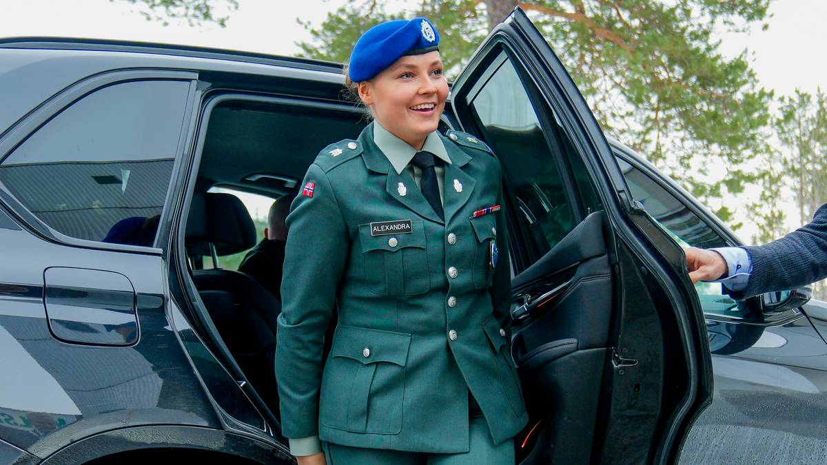 Prinsesse Ingrid Alexandra dimitterer fredag: Takkes av onsdag