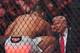Rebecca Blackwell / AP,NTB MMA-utøver Paulo Costa snakker med Donald Trump etter at førstnevnte vant kampen i natt.