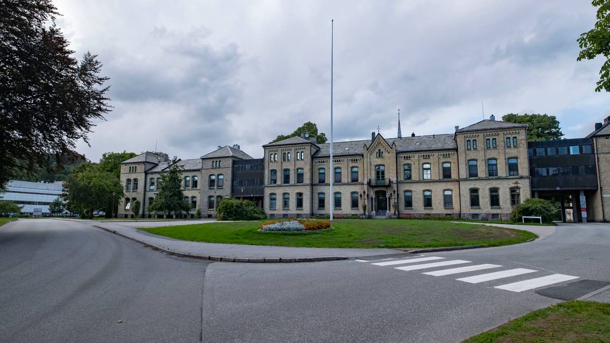 Sykehuset blir rødt på søndag