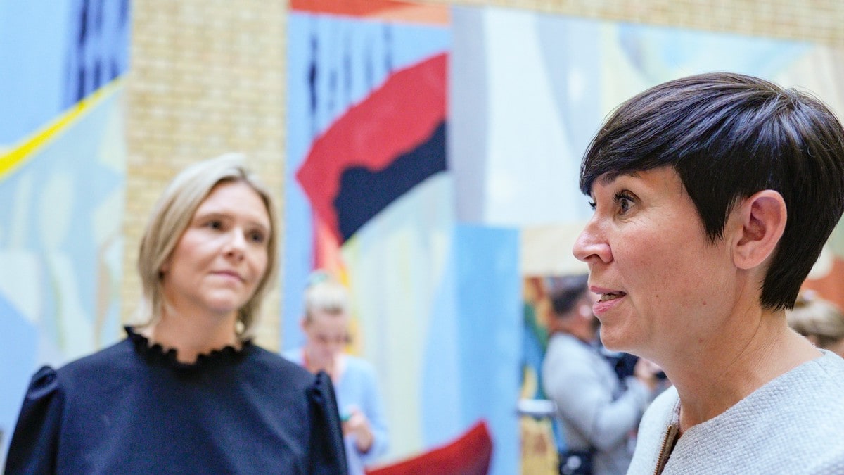 Frp suveren p&aring; ny m&aring;ling: Listhaug hadde en stor fordel som H&oslash;yres nye leder ikke har
