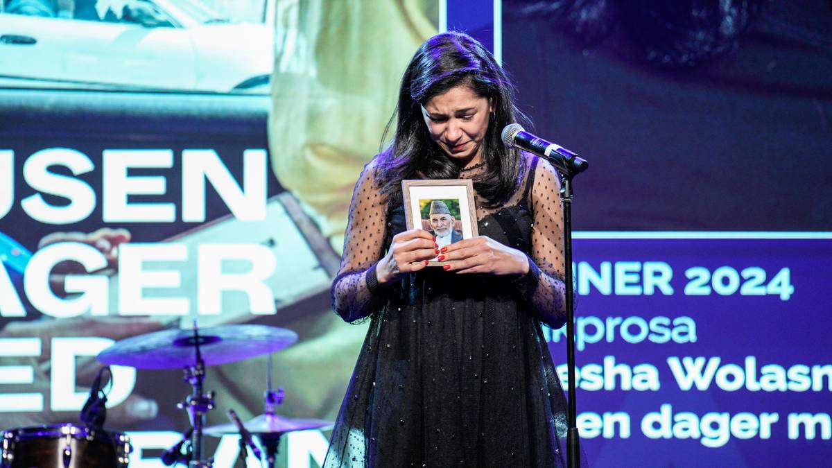 Ayesha Wolasmal tildelt Brage­prisen for beste sakprosa