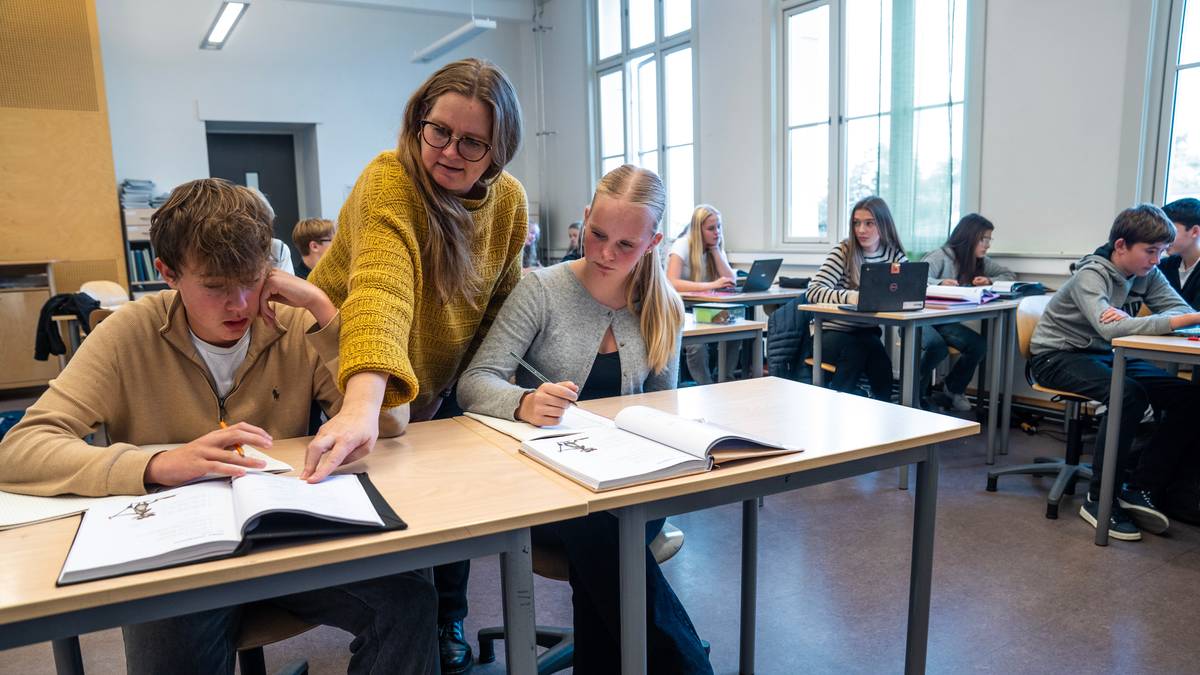 Stappfulle klasserom over hele landet: – Vanskelig å konsentrere seg