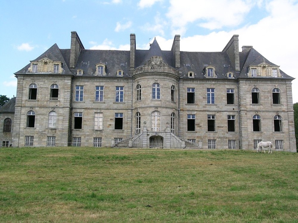 Mer enn 1500 slott er til salgs i Frankrike